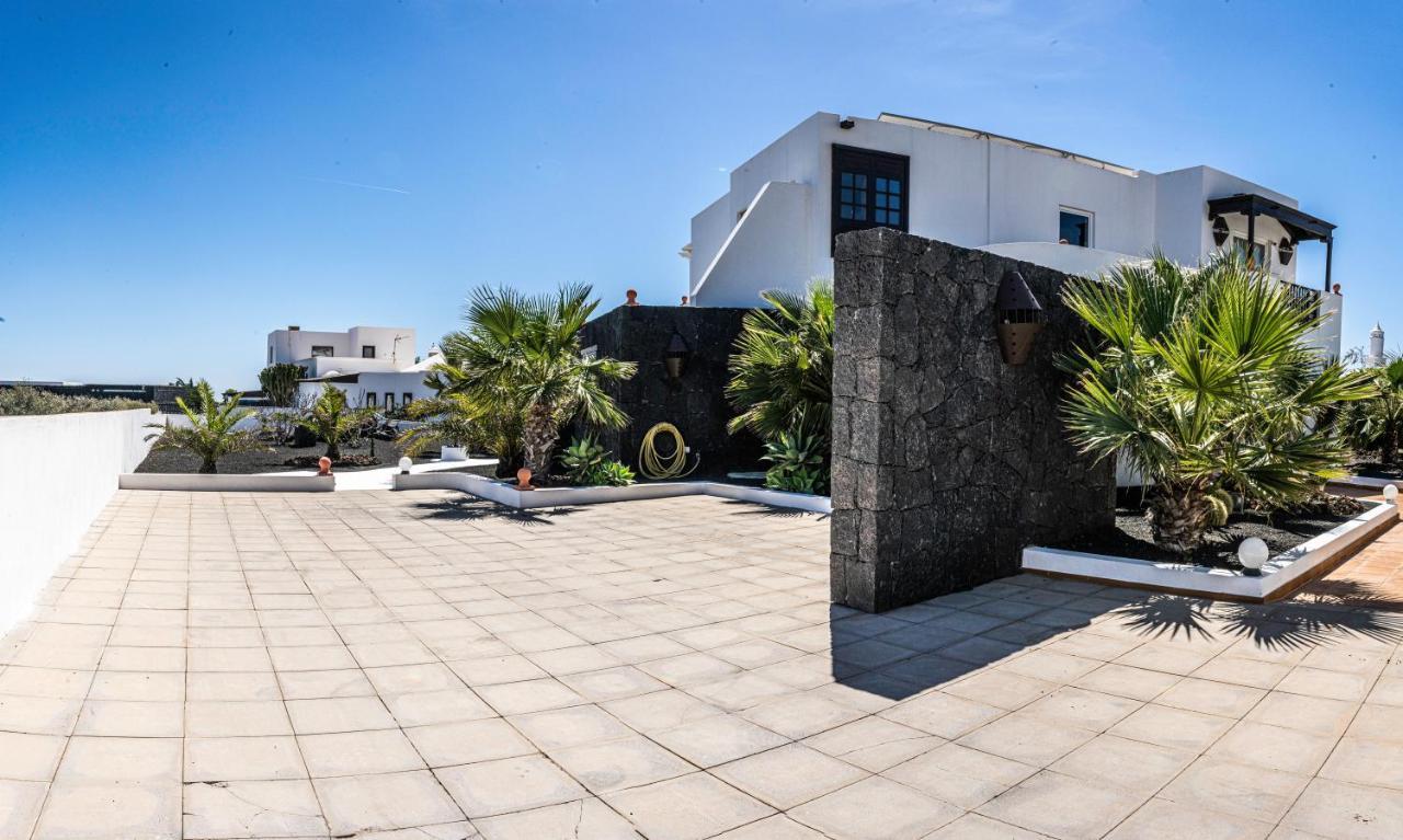 Villa Canis Tias Exterior photo